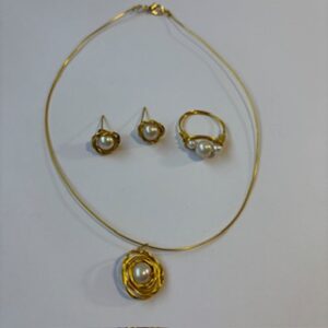 Conjunto Nido blanco dorado